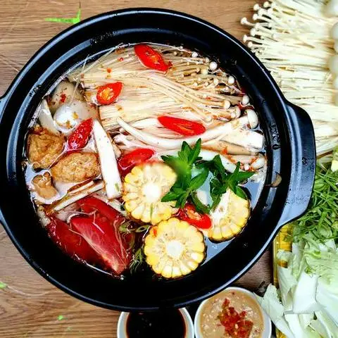 Hình ảnh Lẩu Thái rau nấm - size lớn