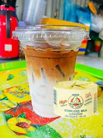 Hình ảnh CÀ PHÊ SỮA GẤU LY KHỔNG LỒ 800ML