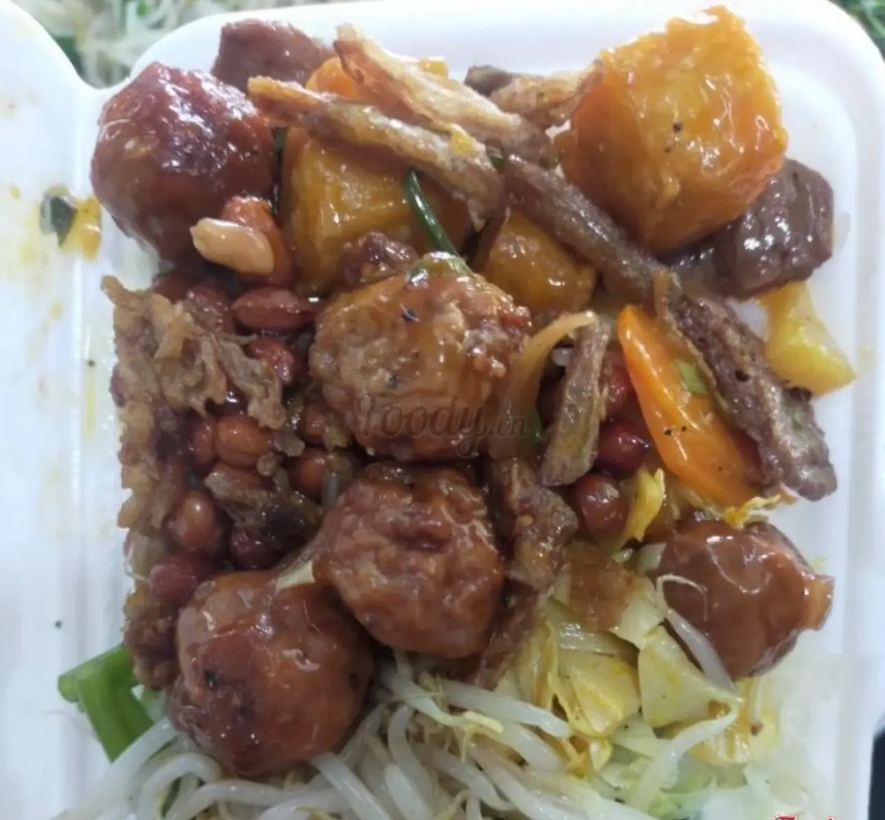 Hình ảnh Cơm Bò Viên Chay