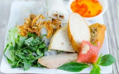 Hình ảnh Bánh Cuốn Đặc Biệt