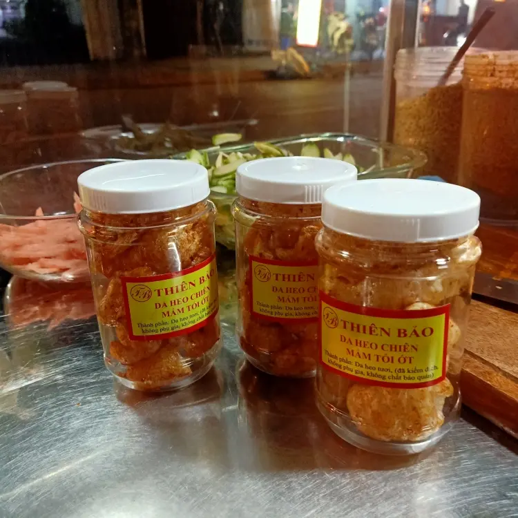 Hình ảnh Da heo cháy tỏi hủ nhỏ 