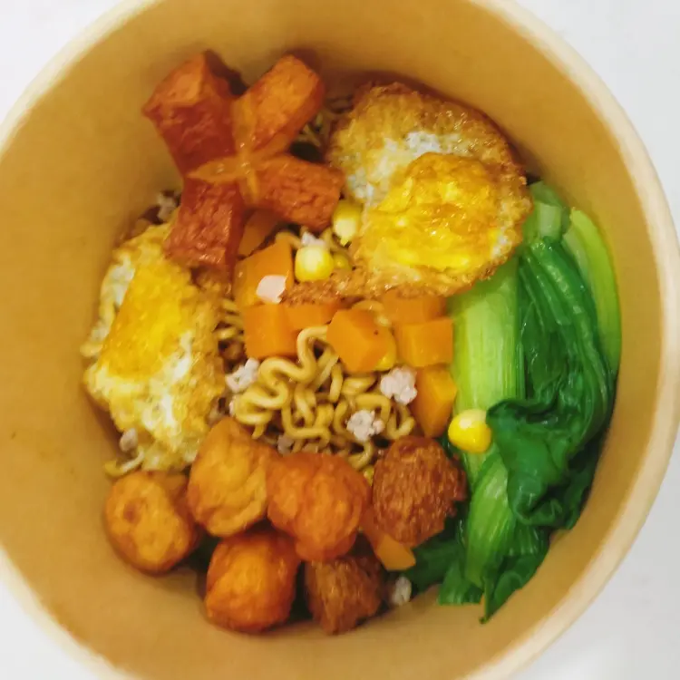 Hình ảnh Mì trộn quán