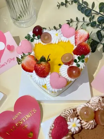 Hình ảnh Mousse Chanh Dây Trái Tim (Kèm hộp trong có quai xách)