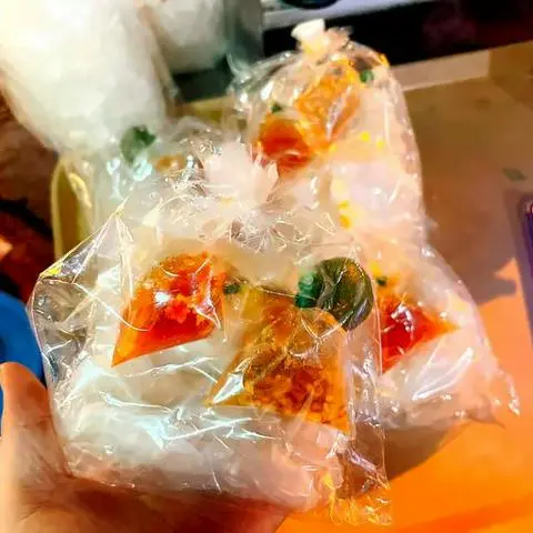 Hình ảnh Bánh tráng muối tỏi hành phi