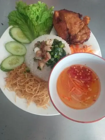 Hình ảnh cơm tấm sườn bì