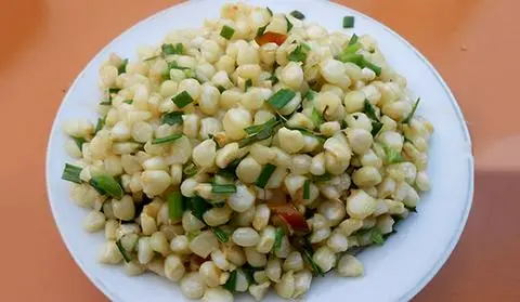 Hình ảnh Bắp xào tôm bơ hành (Nhỏ)