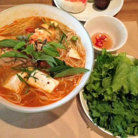 Hình ảnh Bún thái chay