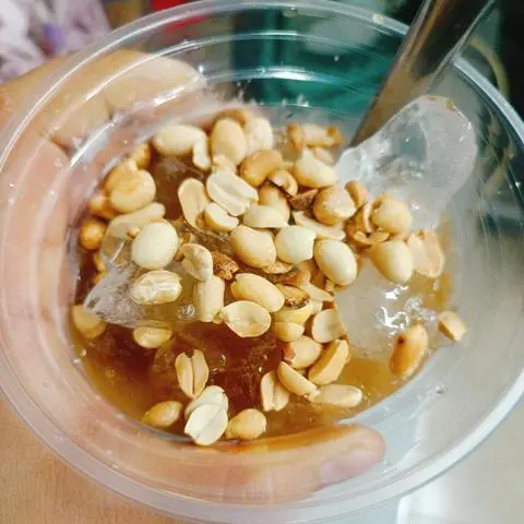 Hình ảnh Đá Me Đậu Phộng nhà rang ( me hột  VN)