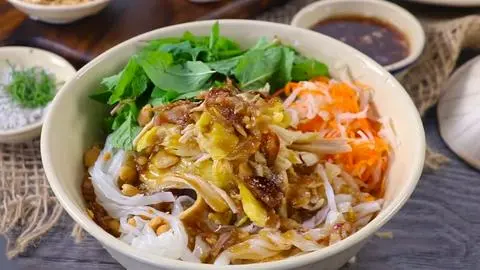 Hình ảnh Phở Gà Trộn