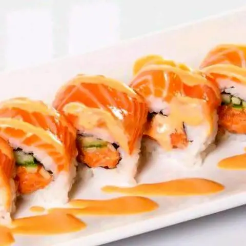 Hình ảnh R21 - Salmon Roll