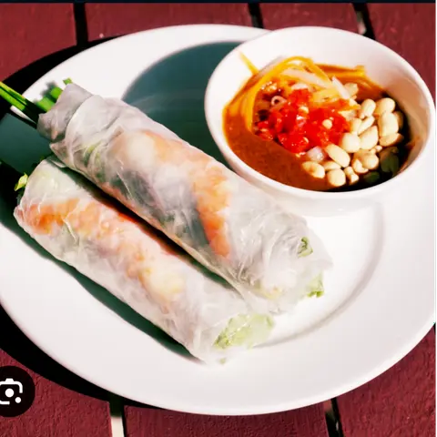 Hình ảnh ( 10 cuốn ) Gỏi cuốn tôm thịt