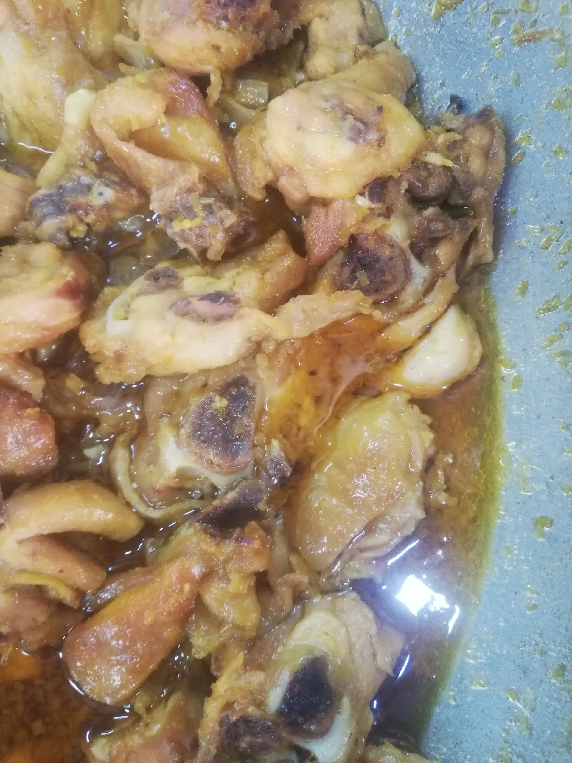 Hình ảnh Cơm gà kho sả 
