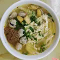 Hình ảnh Bánh Đa Cua Mọc Gà