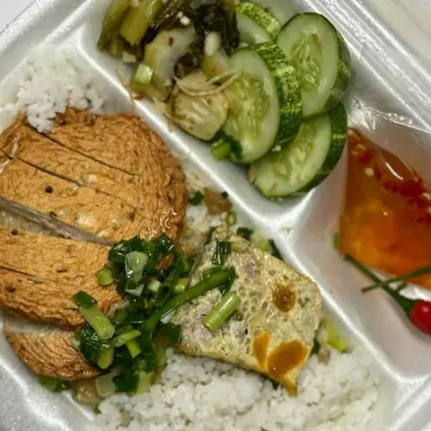 Hình ảnh Cơm chả cá - chả nướng
