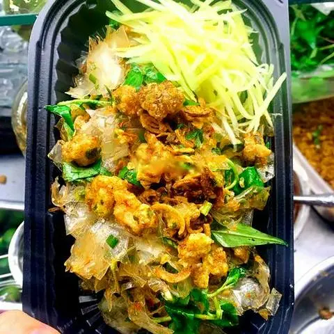 Hình ảnh Bánh tráng phơi sương trộn tóp mỡ