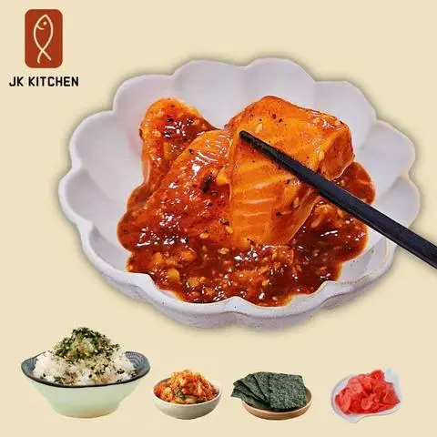 Hình ảnh Cơm Cá Hồi Sốt Cay