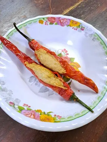Hình ảnh chả ớt thêm