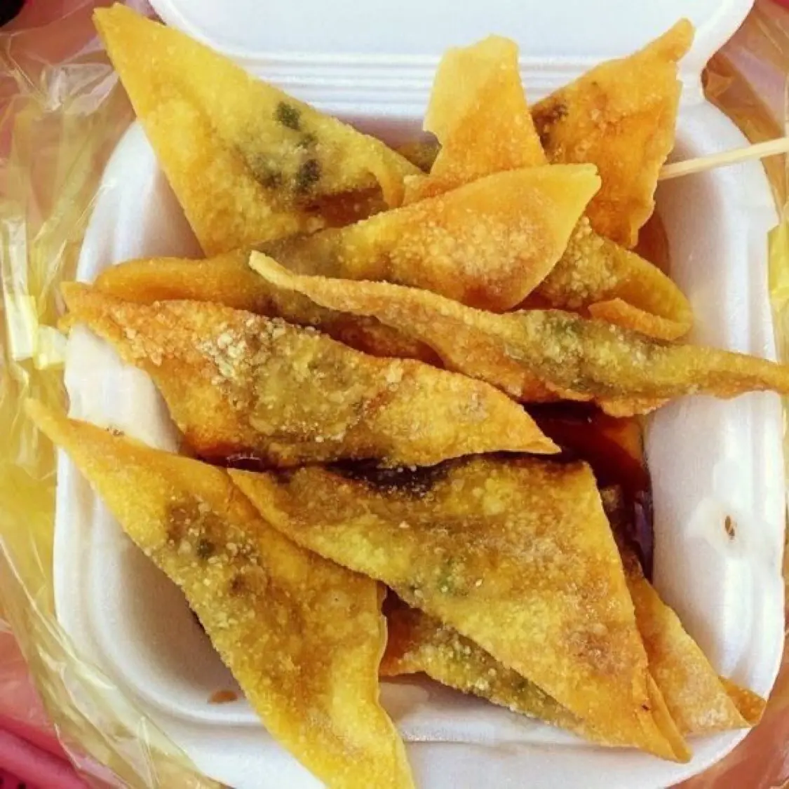 Hình ảnh Hoành Thánh Lá Chiên -  8Cái ( Không Chiên Nước Mắm)