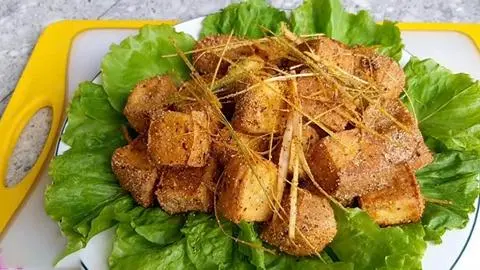 Hình ảnh Cơm đậu hũ rang muối sả