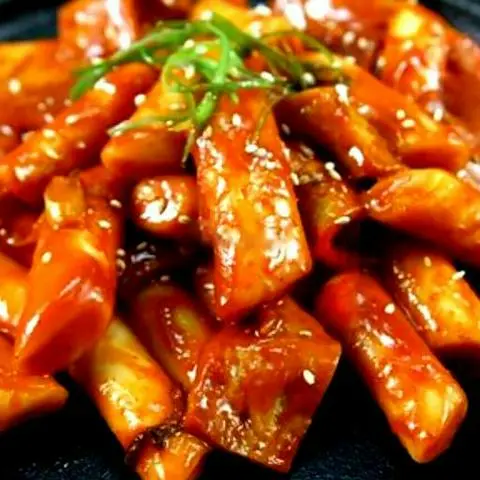 Hình ảnh Bánh gạo cay