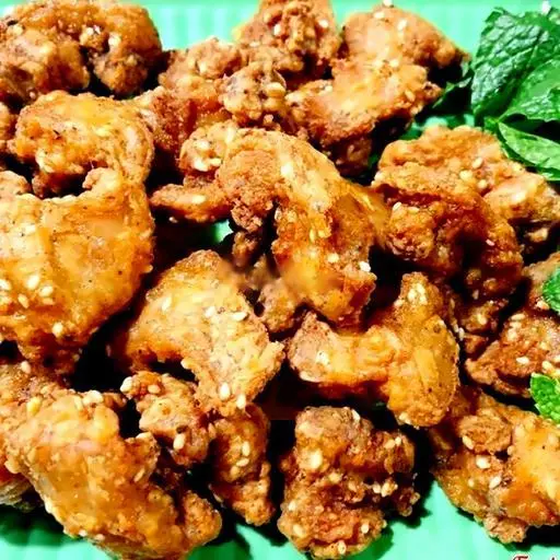 Hình ảnh Phao câu vịt rang muối