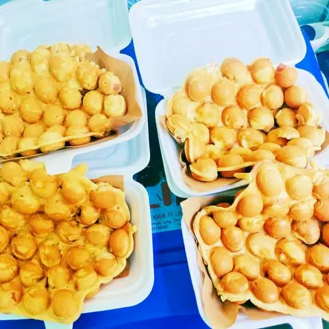 Hình ảnh Bánh trứng matcha phomai chà bông