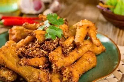 Hình ảnh Chân Gà Quái Thú 