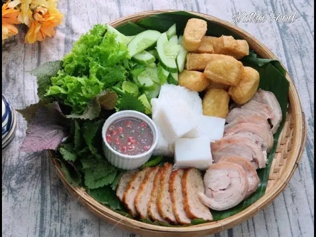 Hình ảnh Bún đậu mẹt thịt + Coca-cola 