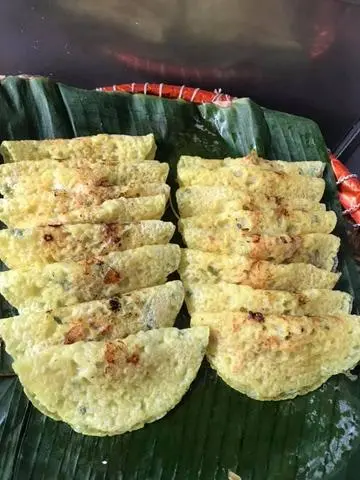 Hình ảnh Combo 5 cái bánh xèo mềm nhân thịt