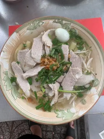 Hình ảnh Hủ tiếu thịt trứng cút