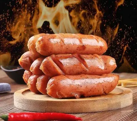 Hình ảnh xúc xích chiên ( 2 cây )