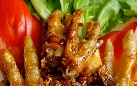 Hình ảnh CHÂN GÀ CHIÊN MẮM 