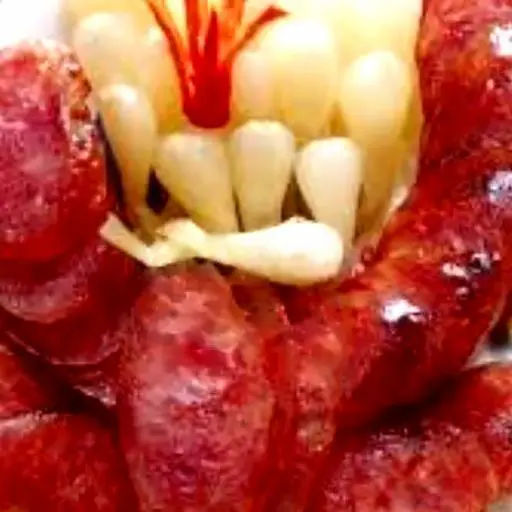 Hình ảnh Lạp xưởng thêm