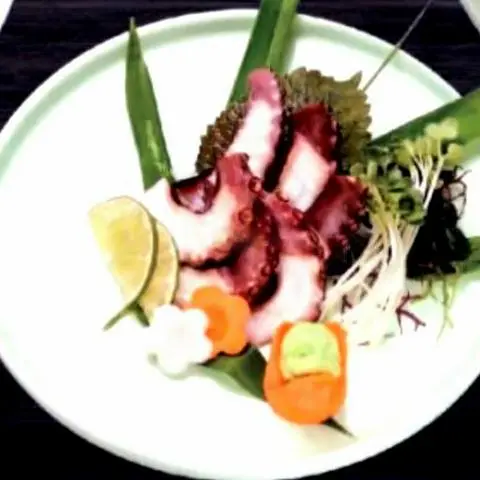 Hình ảnh Tako sashimi
