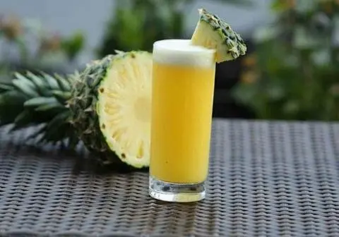 Hình ảnh Ép táo thơm - Ly 500ml
