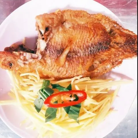 Hình ảnh Cá dieu hồng chiên xoài bằm