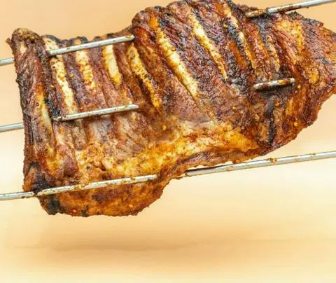 Hình ảnh Sườn nướng BBQ (tặng kèm rau ăn kèm)