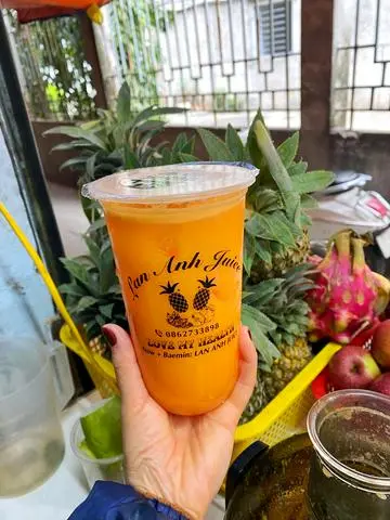 Hình ảnh Nước ép cà rốt ly 700ml