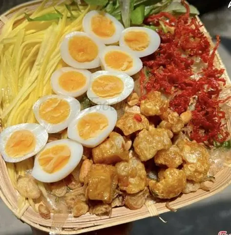 Hình ảnh bánh tráng trộn đặc biệt 