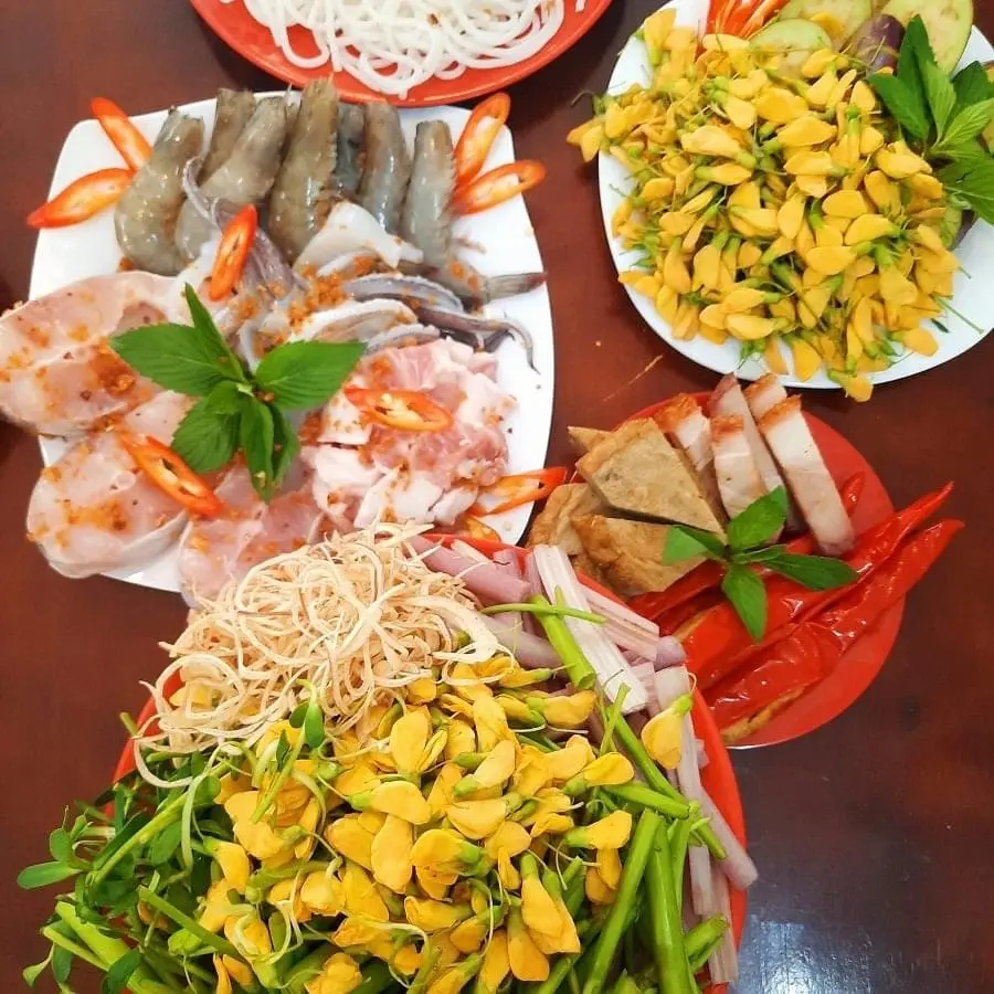 Hình ảnh Lẩu mắm lớn (dành cho 4-5 người)