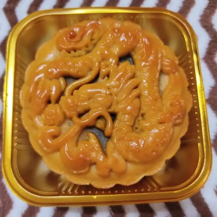 Hình ảnh Bánh trung thu khoai môn