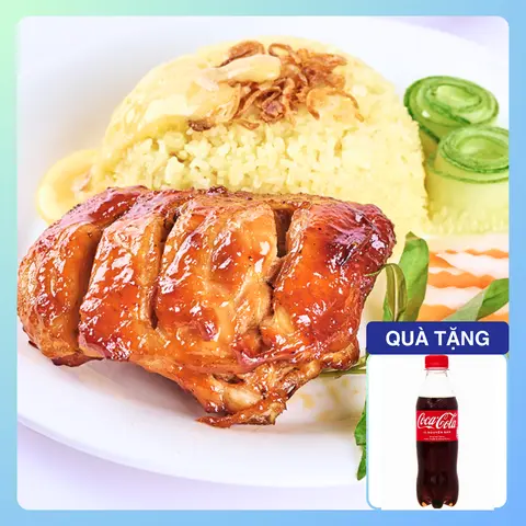 Hình ảnh CƠM GÀ Má, Ức nhúng sốt ĐẶC BIỆT + Tặng Coca