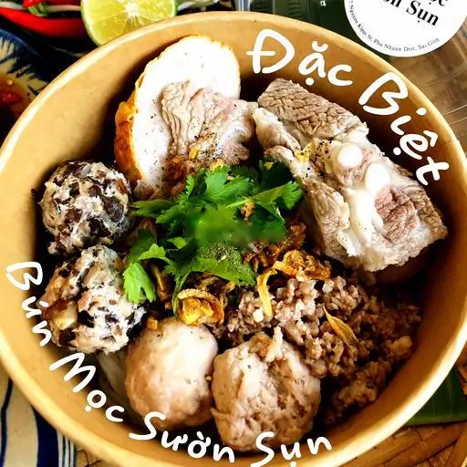 Hình ảnh Bún mọc sườn sụn đặc biệt 