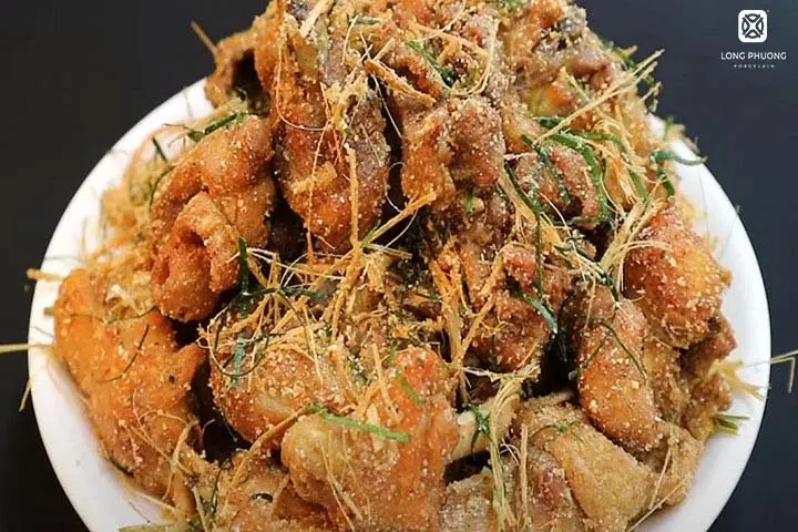 Hình ảnh GÀ RANG MUỐI NGUYÊN CON