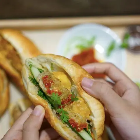 Hình ảnh Combo 3 ổ bánh mì thịt Mini đầy đủ