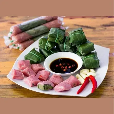 Hình ảnh Nem chua nướng
