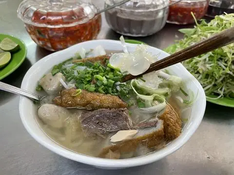 Hình ảnh Bánh canh chả cá sứa