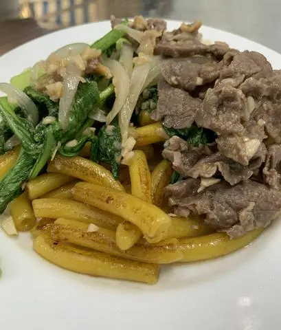 Hình ảnh Nui Xào Bò