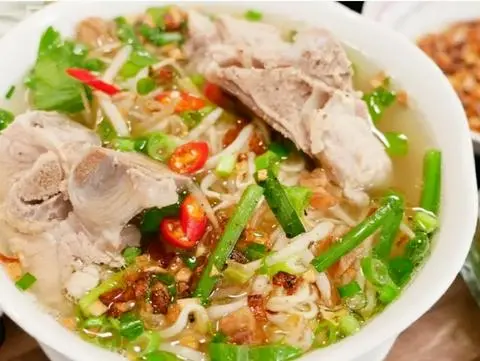 Hình ảnh Mì Xương / Giò / Má Heo / Nạm.