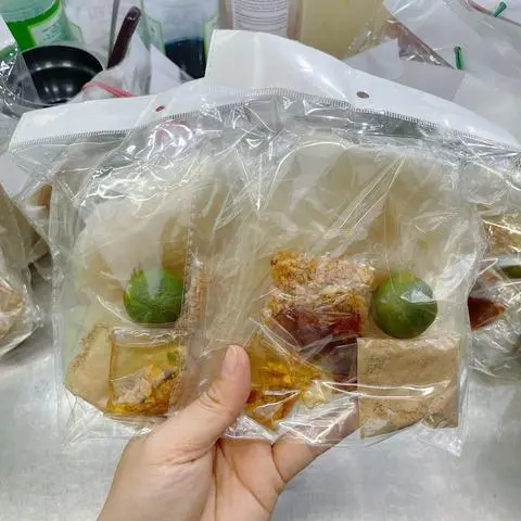 Hình ảnh Bánh tráng tỏi sate